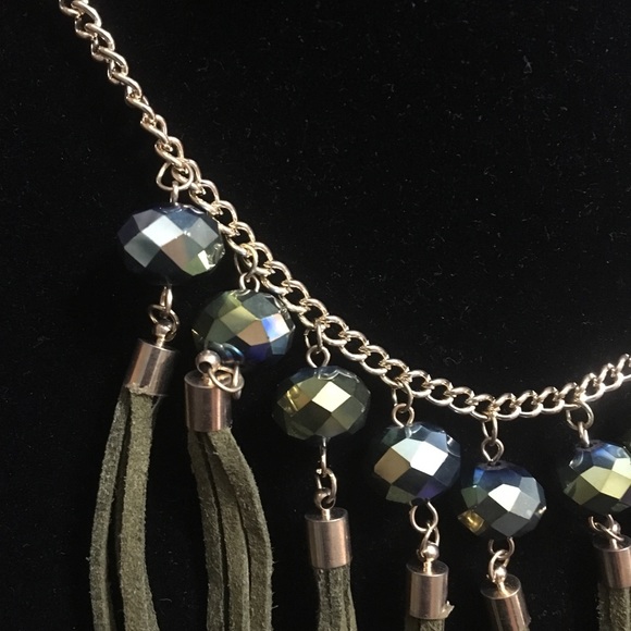 ⚡️ FLASH - Green fringes necklace set - Picture 4 of 4